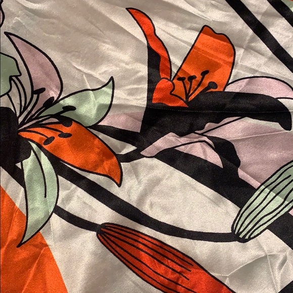 ASOS colourful print silky scarf - Picture 5 of 6